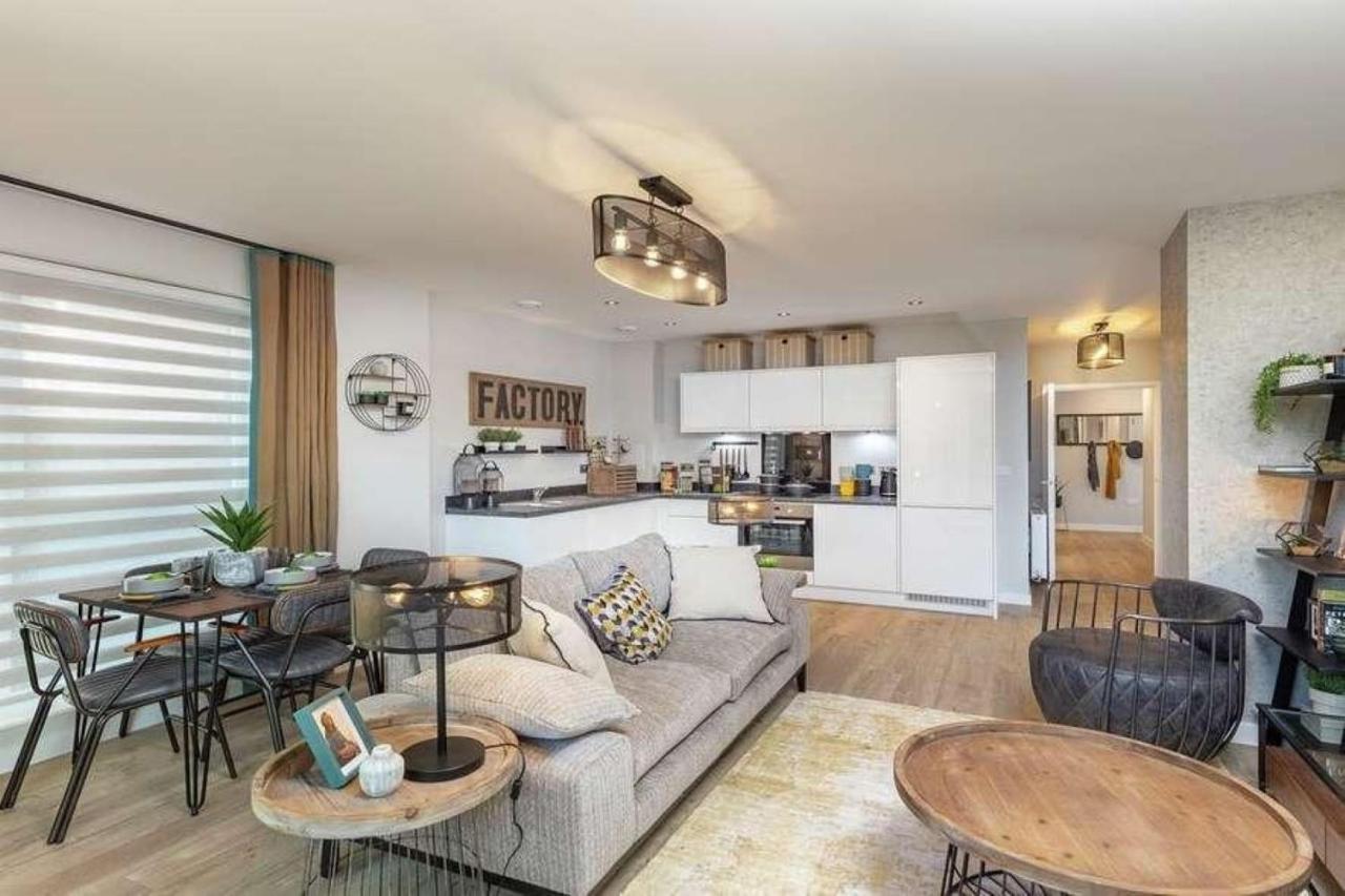 לונדון Newly Built Luxury 2 Bed Apartment!!! מראה חיצוני תמונה